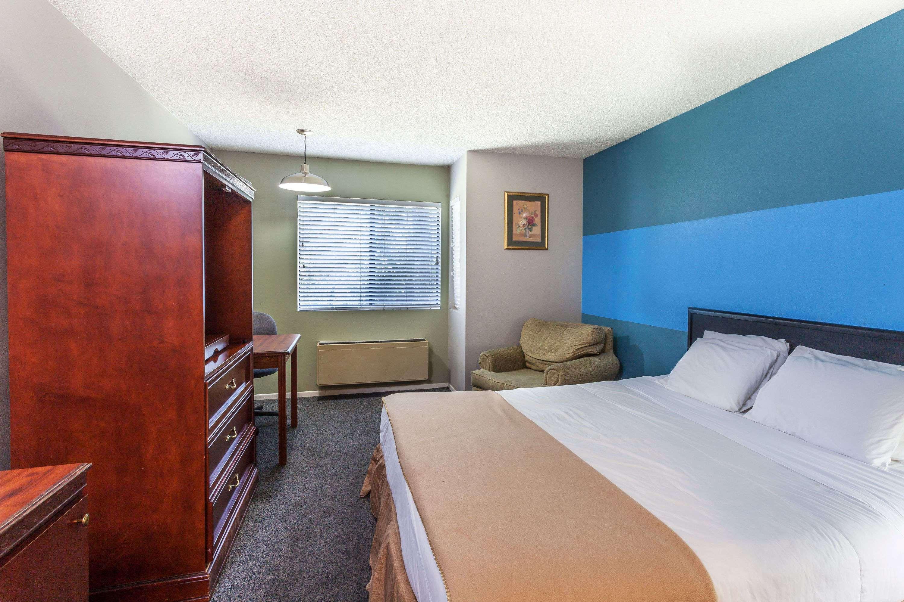Travelodge By Wyndham Big Bear Lake Ca Esterno foto