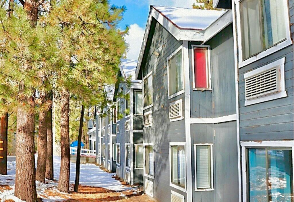 Travelodge By Wyndham Big Bear Lake Ca Esterno foto
