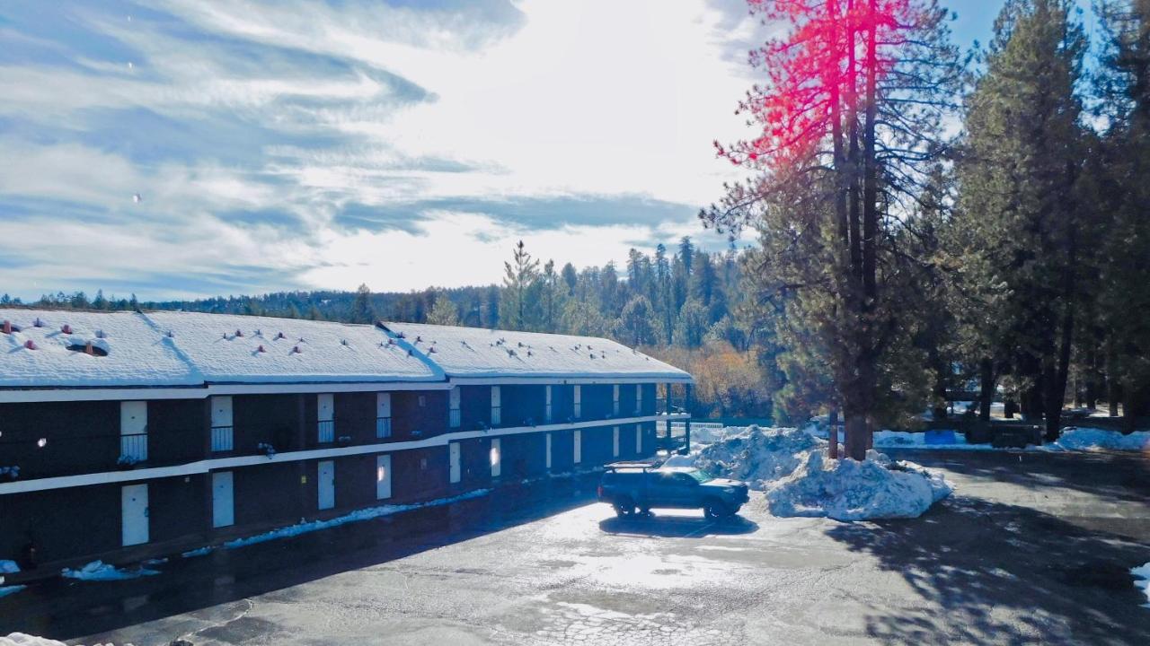 Travelodge By Wyndham Big Bear Lake Ca Esterno foto